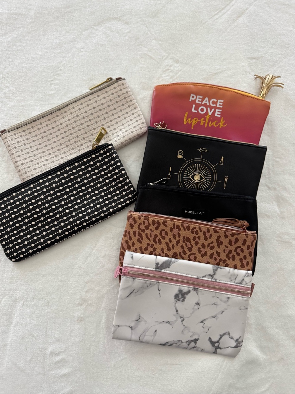 Multi-Pack Cosmetic Pouches - Black, Pink, Tan, White, Cream. Brand New